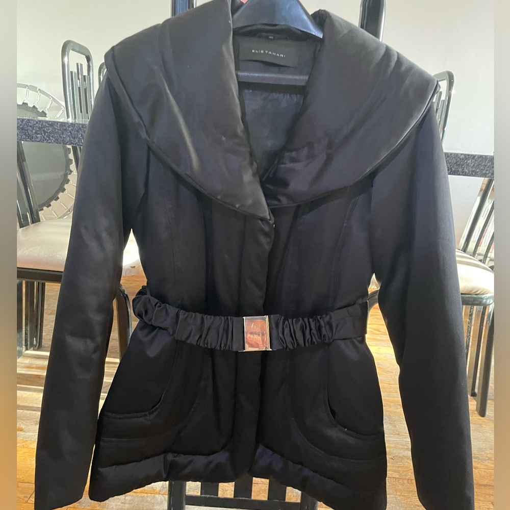 ELIE TAHARI size Med down jacket